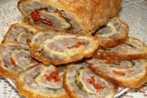 Мясной рулет с картофелем: готовим быстро и просто