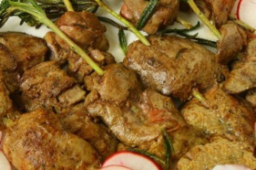 Шашлычки из куриной печенки