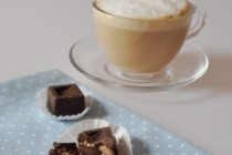 Шоколадные конфеты с пикантной начинкой из крем-чиза