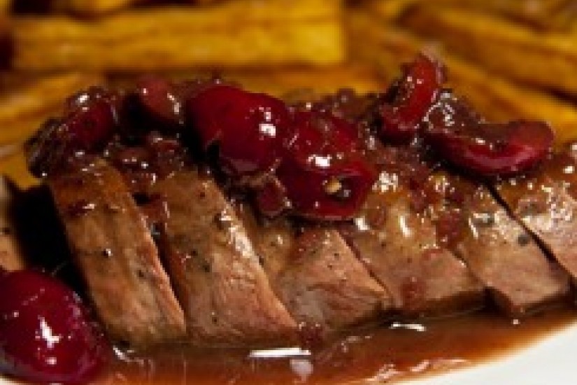 ... c вишневым соусом