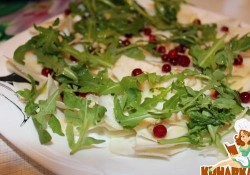 Подборка рецептов с корневым сельдереем: салат из сельдерея с брусникой