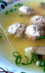 суп с фрикадельками и грибами