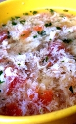 суп с яичными цветами и говядиной