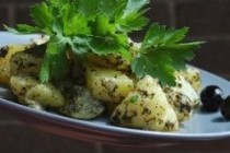 Картофельный салат с оливками