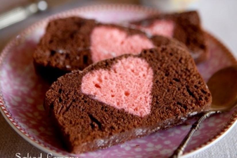 Как сделать сердечко и спрятать его в кексе