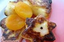 Сладкие манные котлетки с киселем