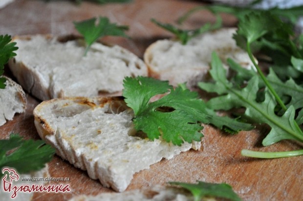 брускетта с вялеными помидорами