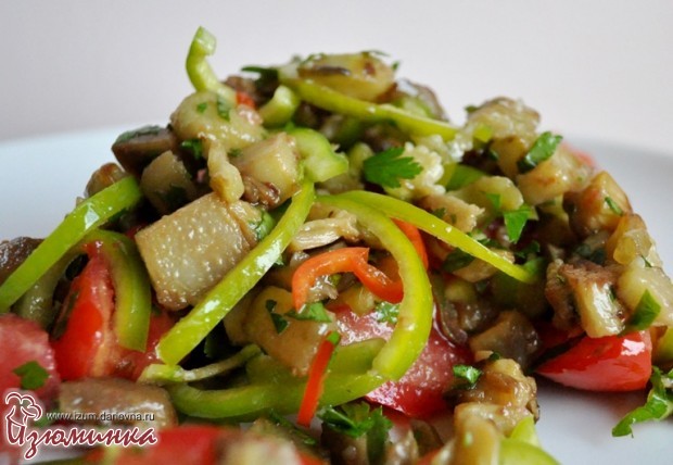 острый салат из баклажанов острый салат из баклажанов