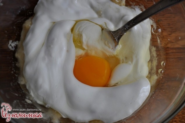 шоколадные маффины с бананом шоколадные маффины с бананом