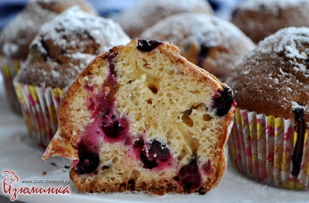 маффины со смородиной