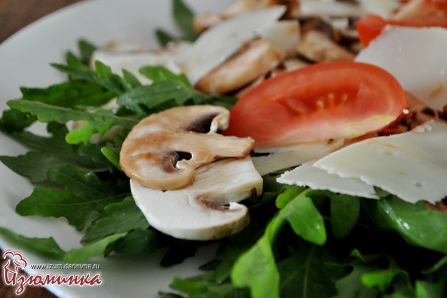 салат с сырыми шампиньонами
