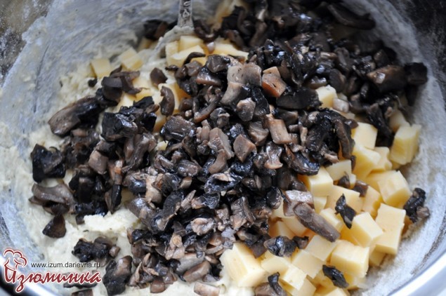 маффины с грибами и сыром