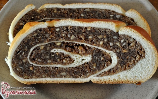 рулет с орехами