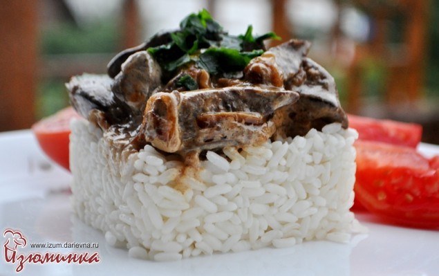 куриная печень со сметаной куриная печень со сметаной