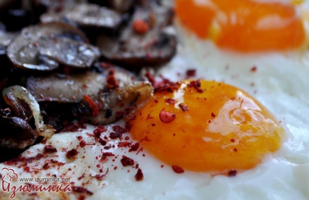 яичница с грибами