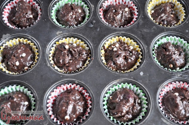 маффины со смородиной