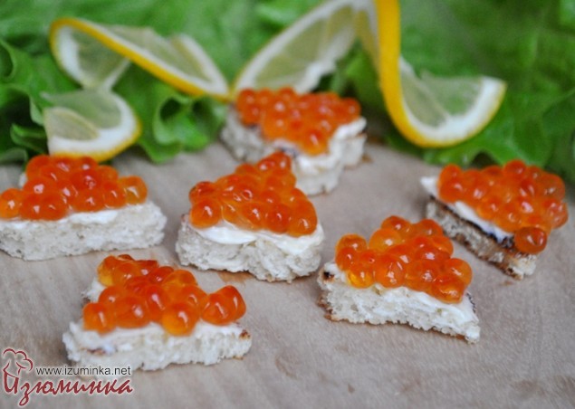 бутерброд с красной икрой