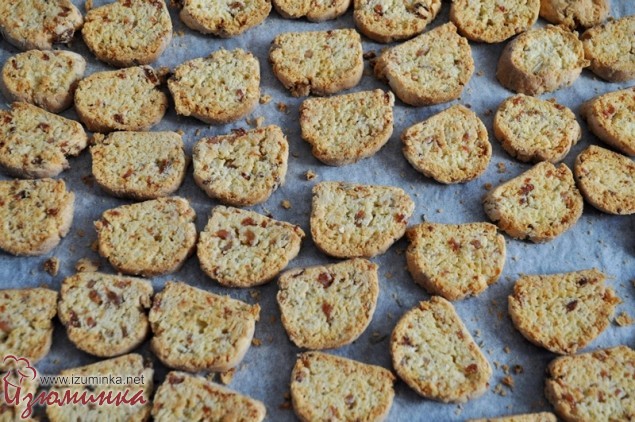 бискотти с пармезаном