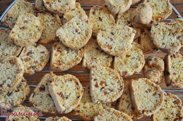 бискотти с пармезаном