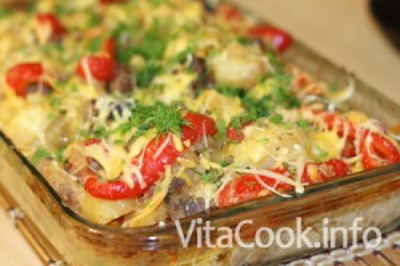 Картофель с мясом и перцем
