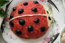 Салат "Божья коровка"