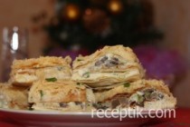 Пирог с сыром и грибами