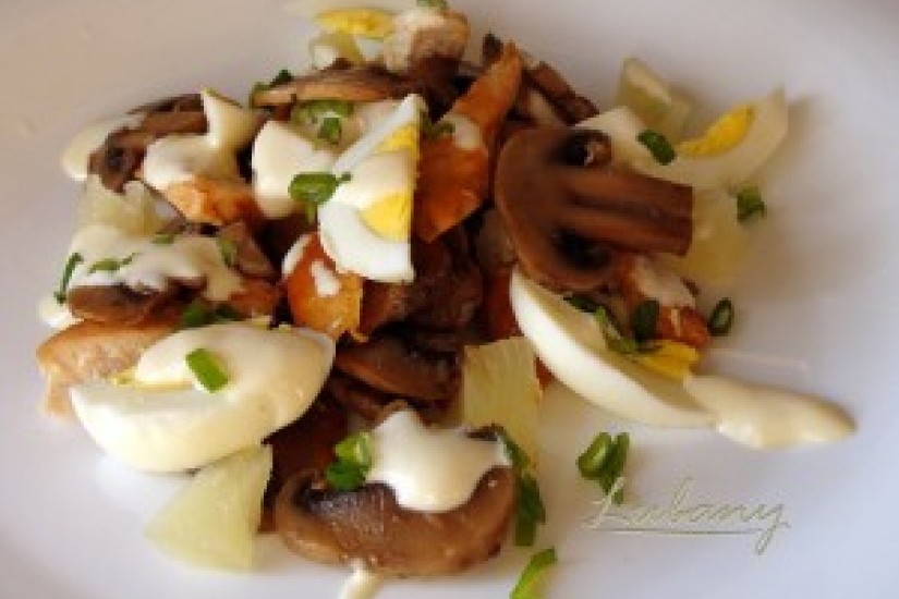 Салат "Ананас и компания"