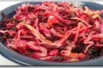 Салат из квашеной капусты со свеклой