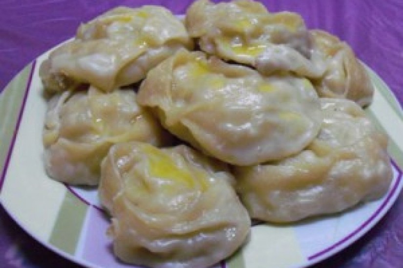 Манты с тыквой и мясом